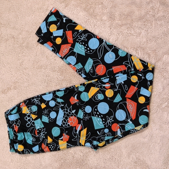 Fruit LuLaRoe Leggings - Picture 1 of 1